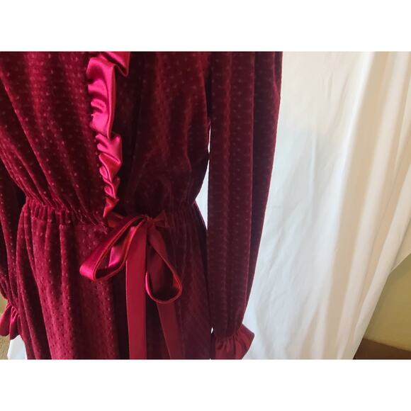 Vintage R. Michael Alan Womens Burgundy Dark Red Velour Robe Medium Holiday - Picture 3 of 7